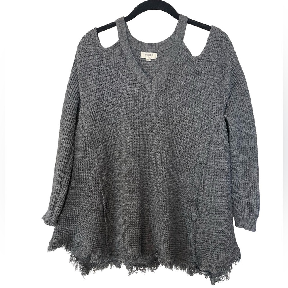 Umgee Gray Distressed Sweater Small Oversized Cold Shoulder Boho Knit